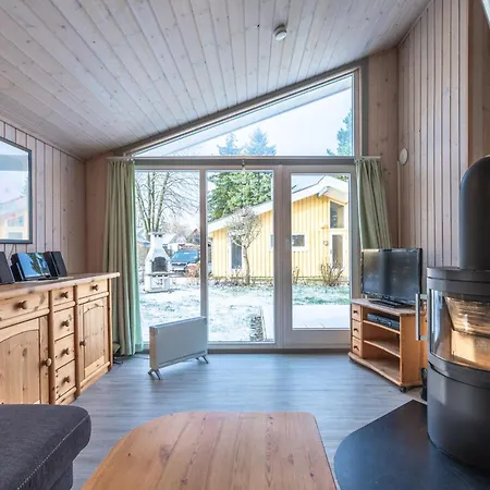 Holiday home Seeschwalbe 96